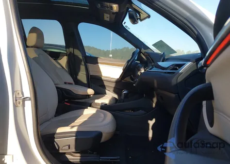 2018 BMW X1 xDrive28I from USA, damaged, VIN WBXHT3C34J5K25689